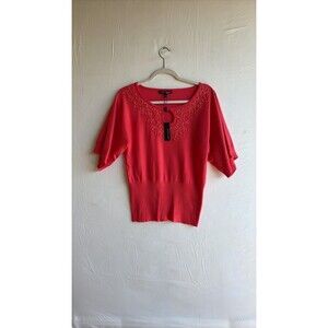 Cable & Gauge Coral Pink Embroidered Keyhole Knit Top Small